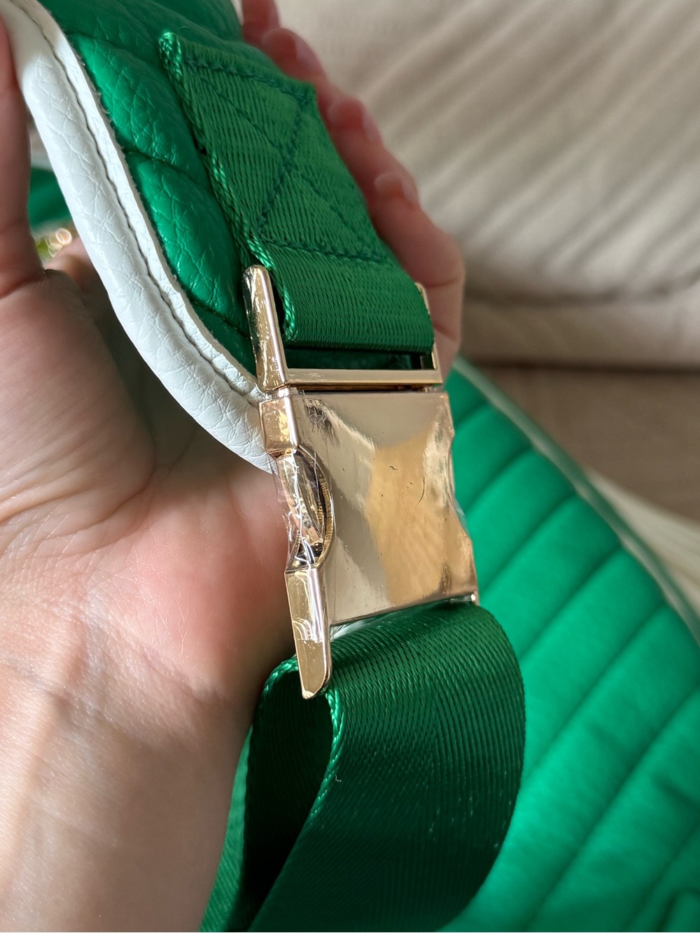 Green Quilted Tennis Racket Bag - Picture 2 of 6